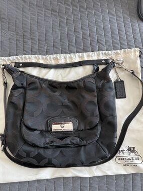 2000’s Coach hobo style purse